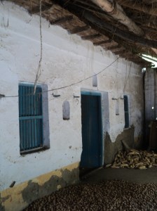 UP4-Adobe walls with lime plaster